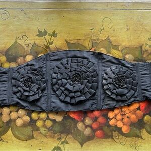Black Cordelia Belt- Size Small